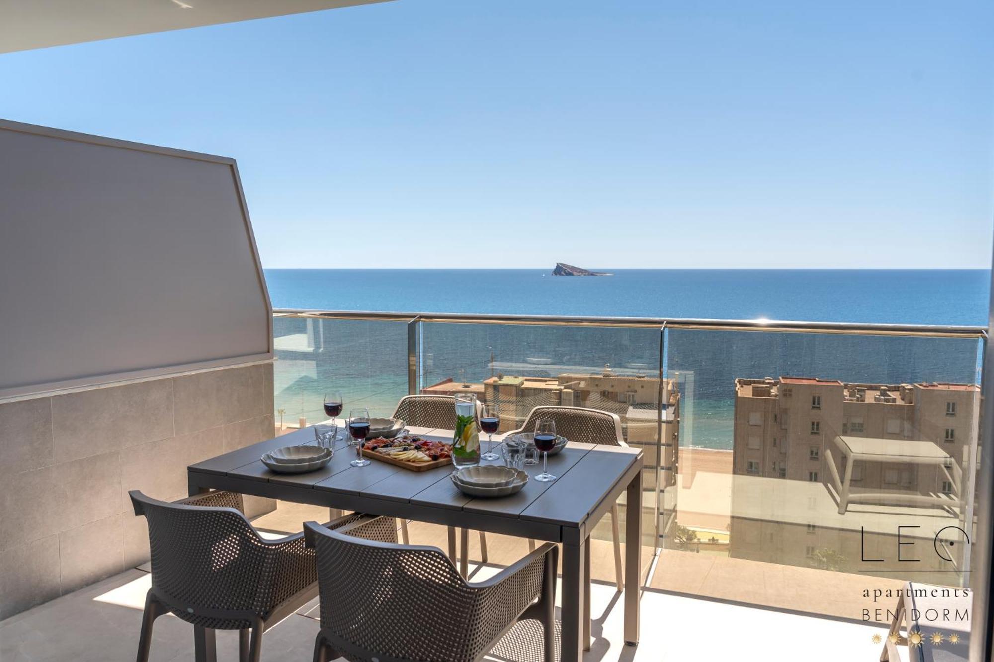 Sunset Cliffs Wellness & By Leo Apartment *