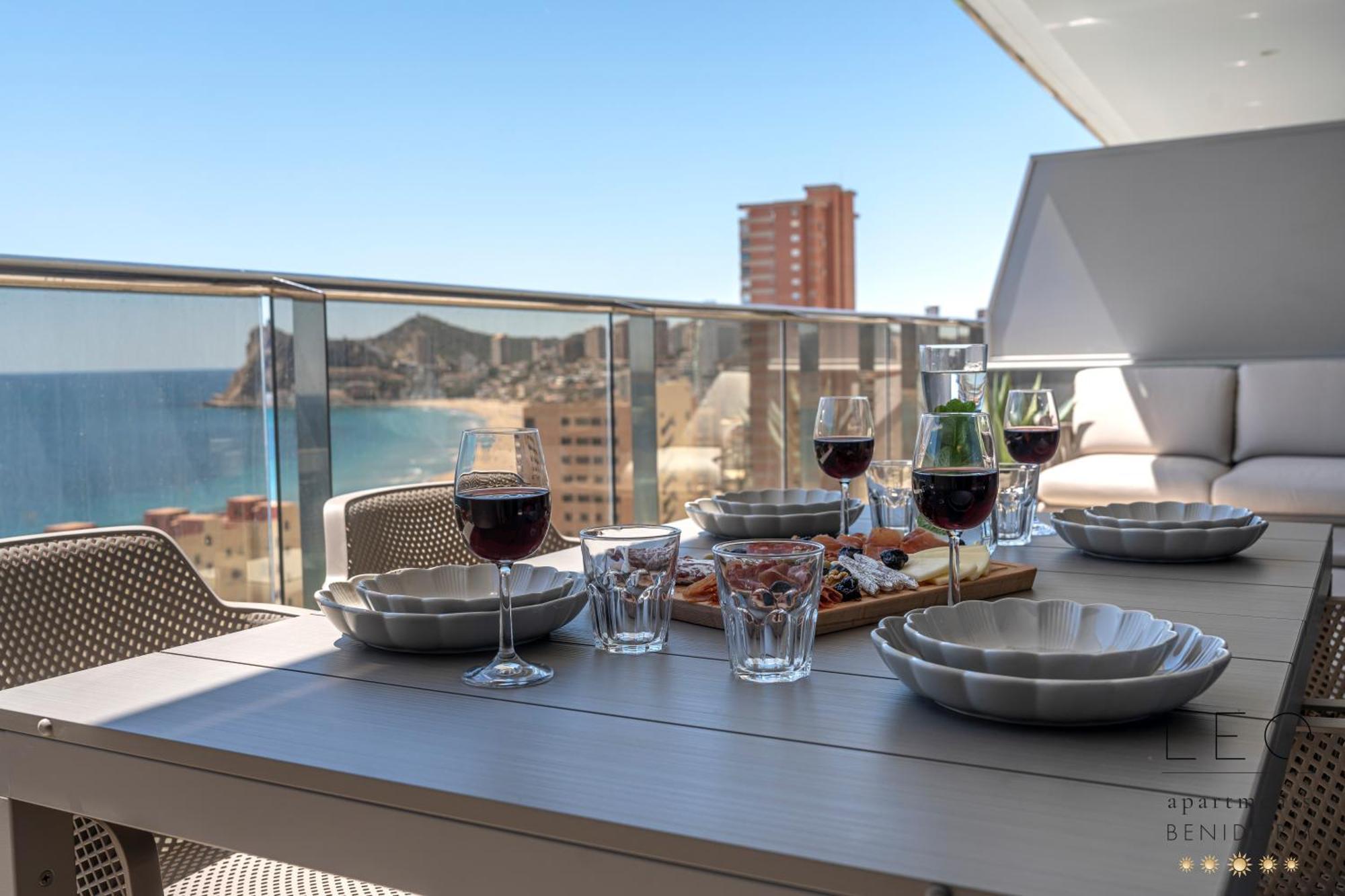 Sunset Cliffs Wellness & By Leo * Benidorm