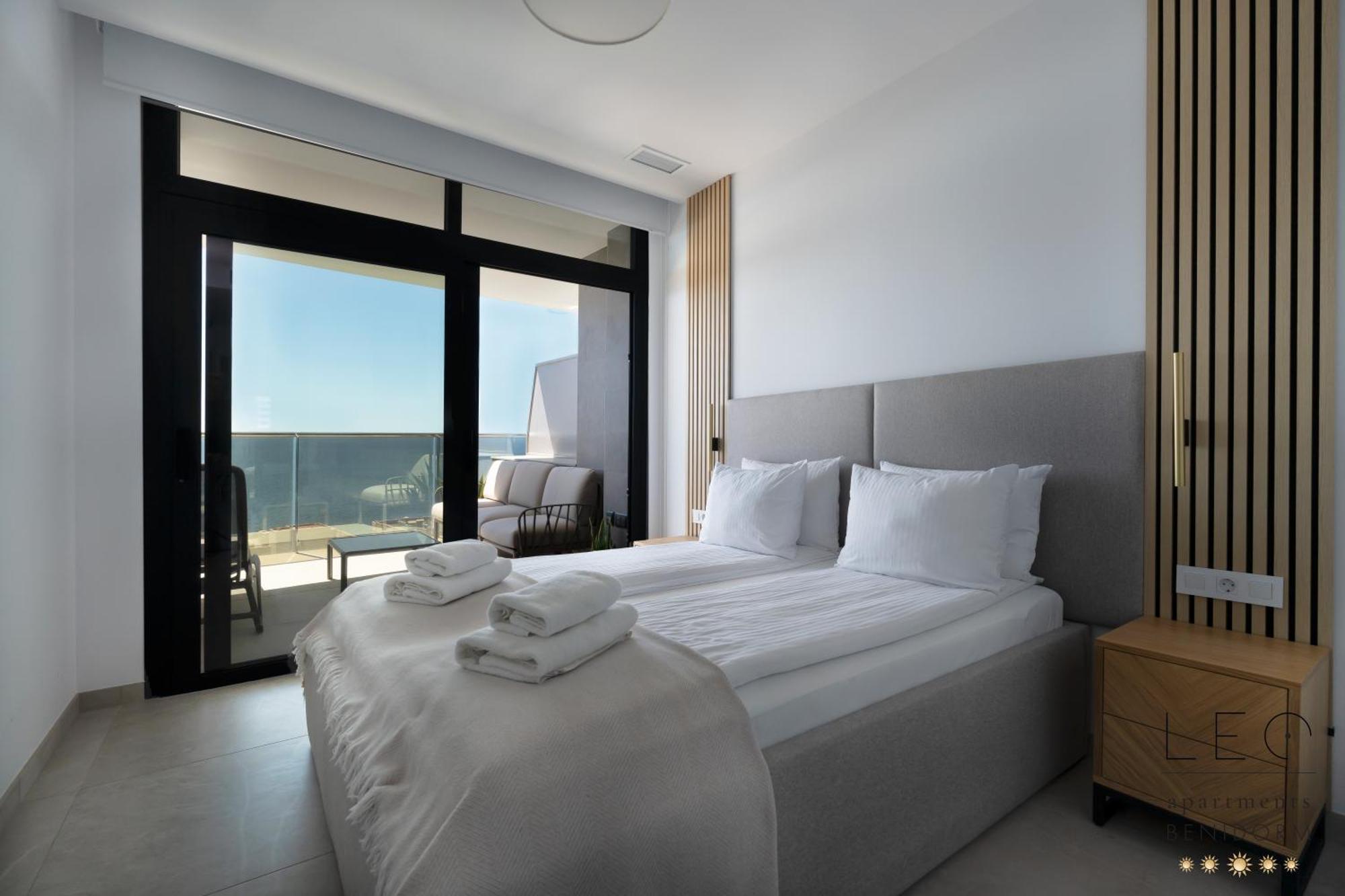 Sunset Cliffs Wellness & By Leo * Benidorm